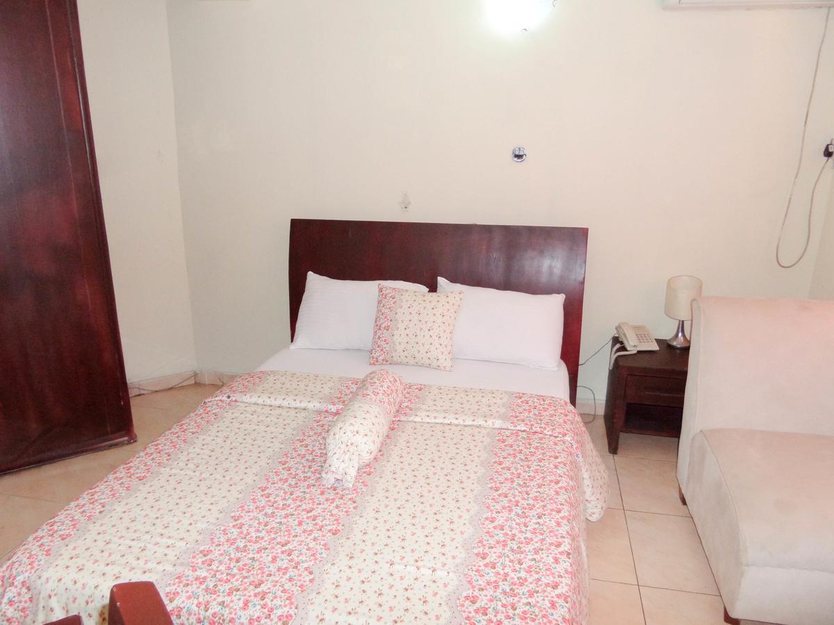 Peerage Retreat And Resort Aliayabiagba Екстер'єр фото