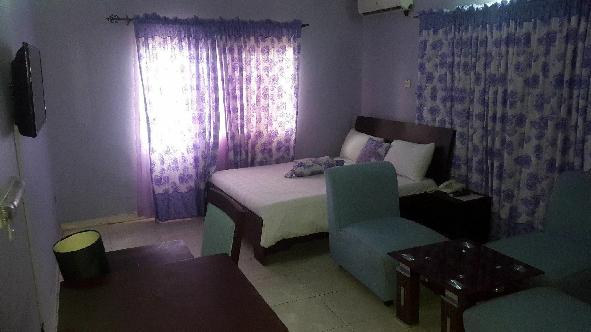 Peerage Retreat And Resort Aliayabiagba Екстер'єр фото