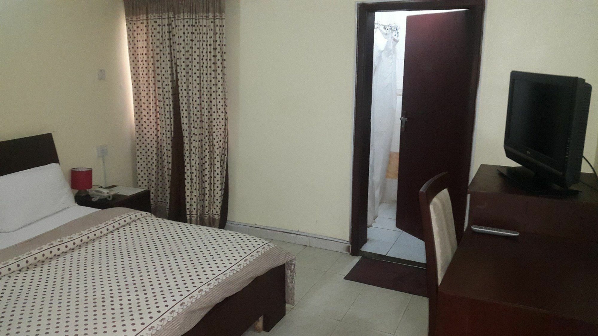 Peerage Retreat And Resort Aliayabiagba Екстер'єр фото